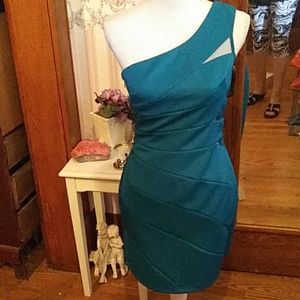 Spring Hailey Logan dress size medium prom wedding